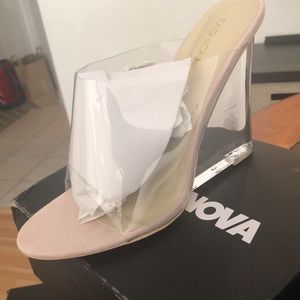 Fashion Nova Clear Lucite Heel Wedges size 10